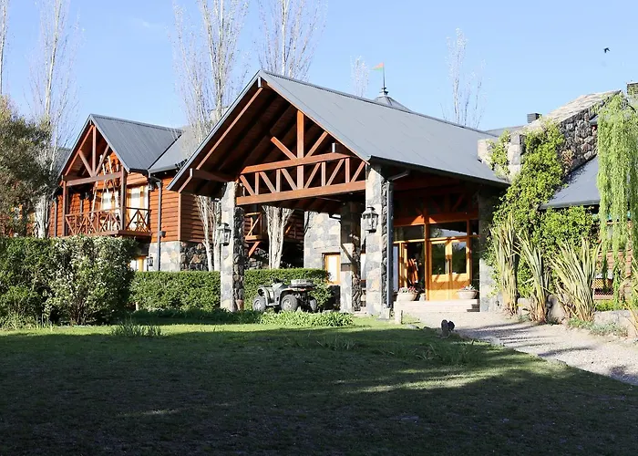 Chamonix Posada & Spa: Loft Suites with Jacuzzi and Nearby Apartments